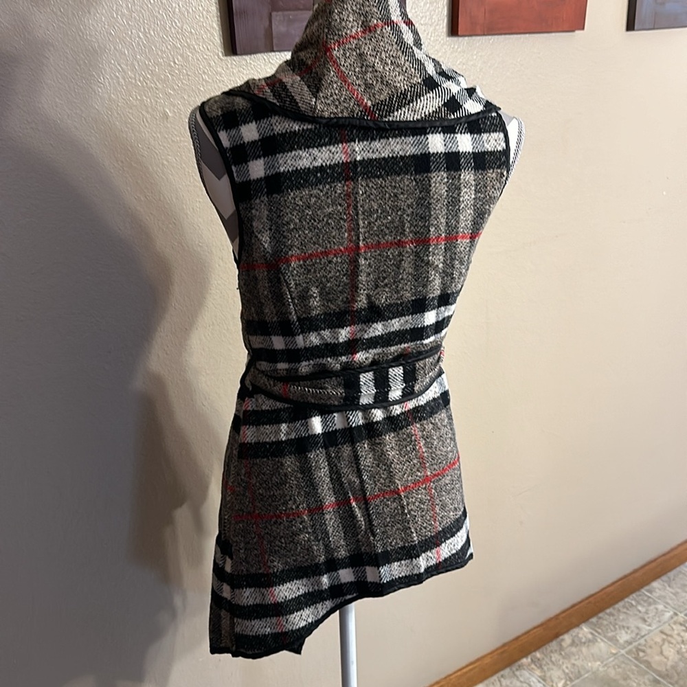 Women’s Uno core vest size small - Picture 4 of 6
